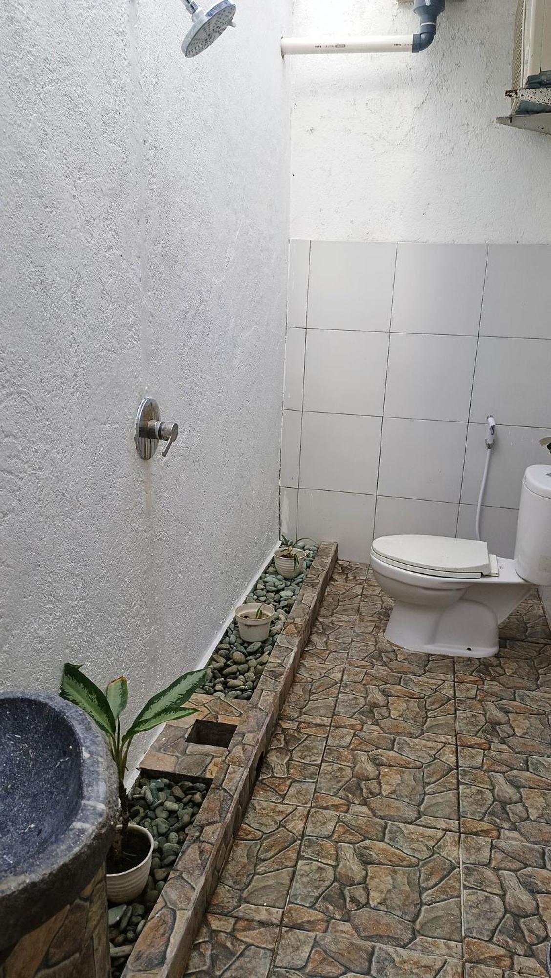 Tiga Spies Hostel Kuta  Exterior photo